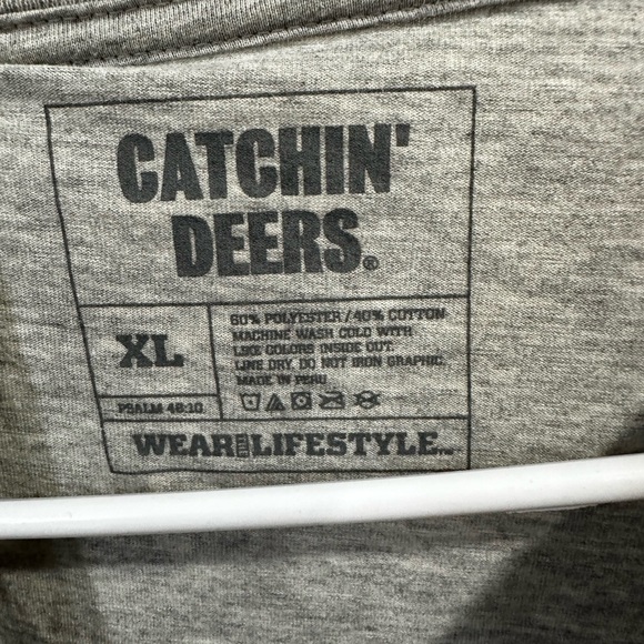 Catchin deer tee size XL - Picture 2 of 3